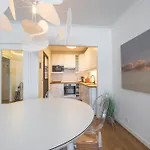 Dreaming 158 Apartment